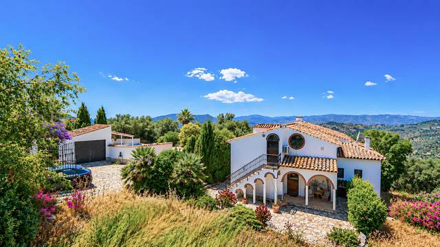 Casa-chalet en Venta en Periana