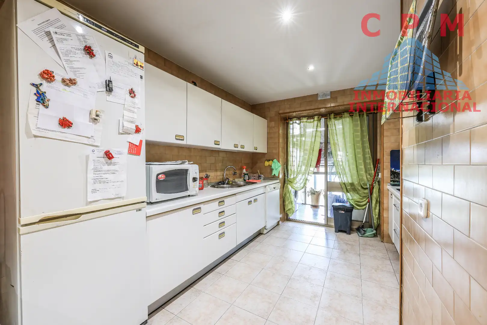 Küche von Wohnung zur Miete in Madrid mit Klimaanlage, Heizung und Parkett