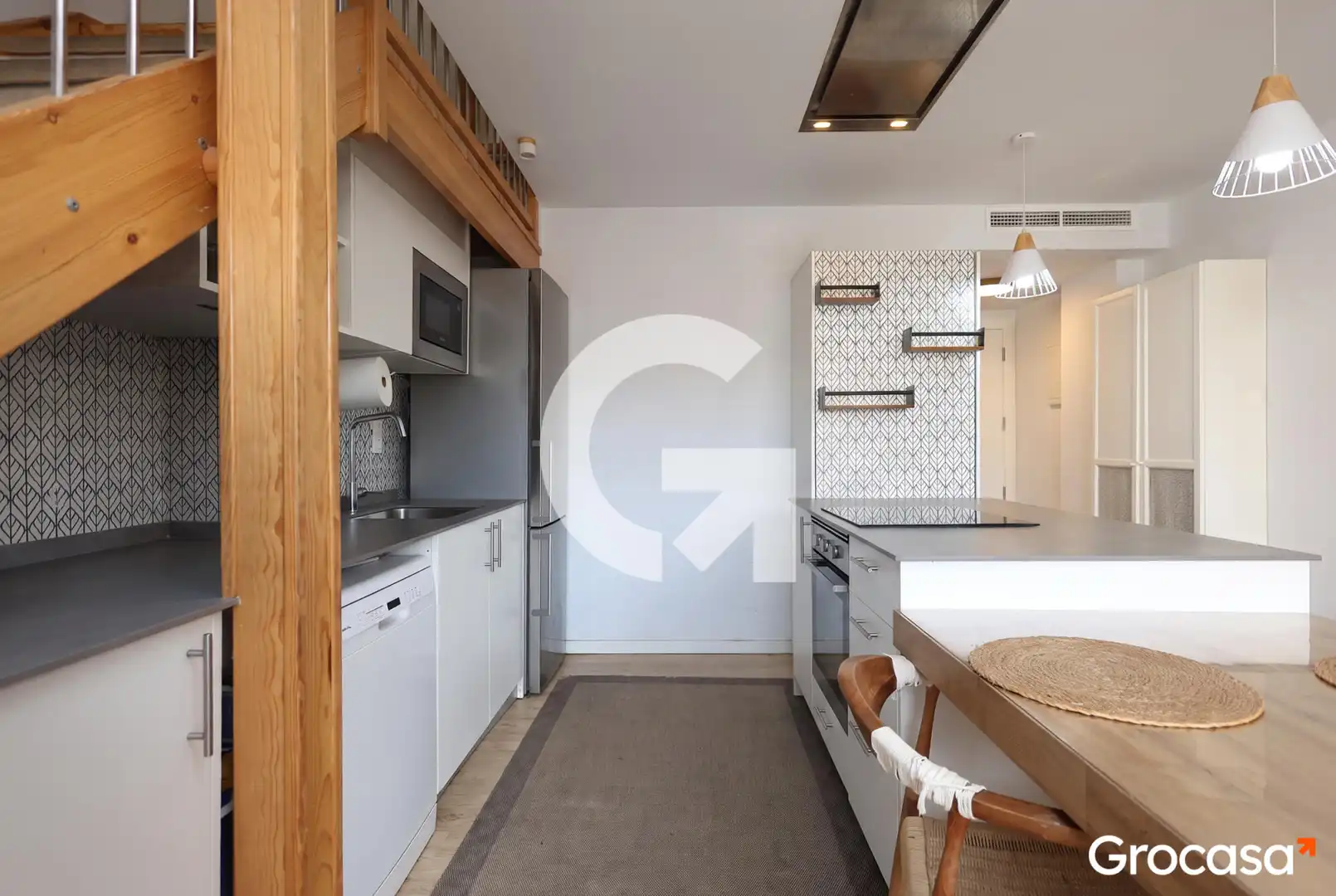 Cuina de Dúplex en venda en El Prat de Llobregat amb Aire condicionat, Calefacció i Terrassa