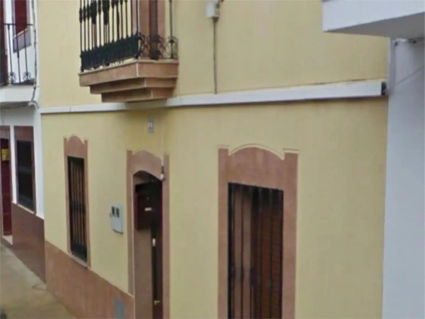 Vista exterior de Casa adosada en venda en Puebla de Obando amb Balcó