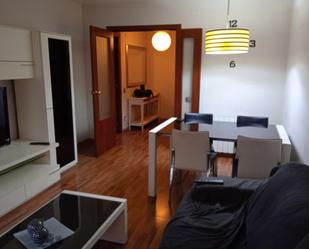 Sala d'estar de Pis de lloguer en Sant Andreu de la Barca amb Calefacció, Parquet i Balcó