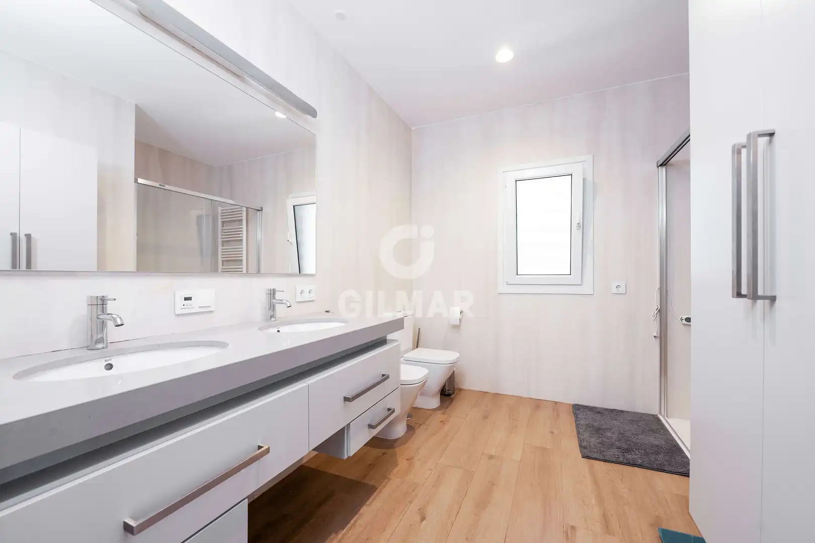 Bathroom of Houses for sale in El Puerto de Santa María  with Heating, Private garden and Swimming Pool