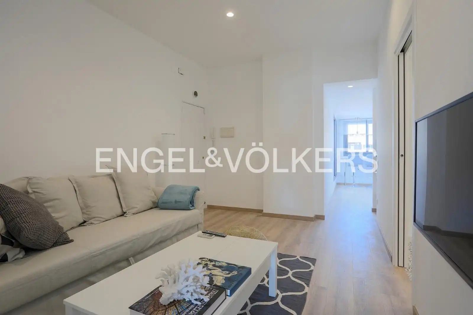 Living room of Attic for rent in Barcelona  with Air Conditioner, Heating and Parquet flooring
