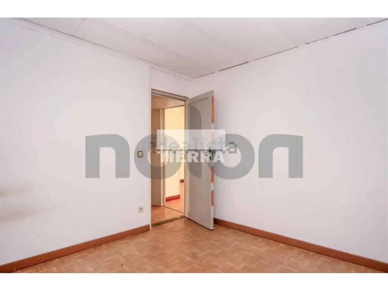 Detached house with garden for sale in Camino Verdolaga, imagen 7