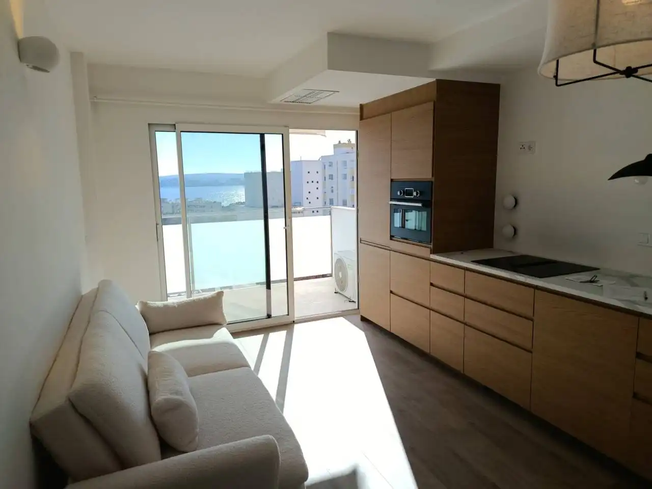 Sala de estar de Apartamento en venta en Calvià con Aire acondicionado, Terraza y Amueblado