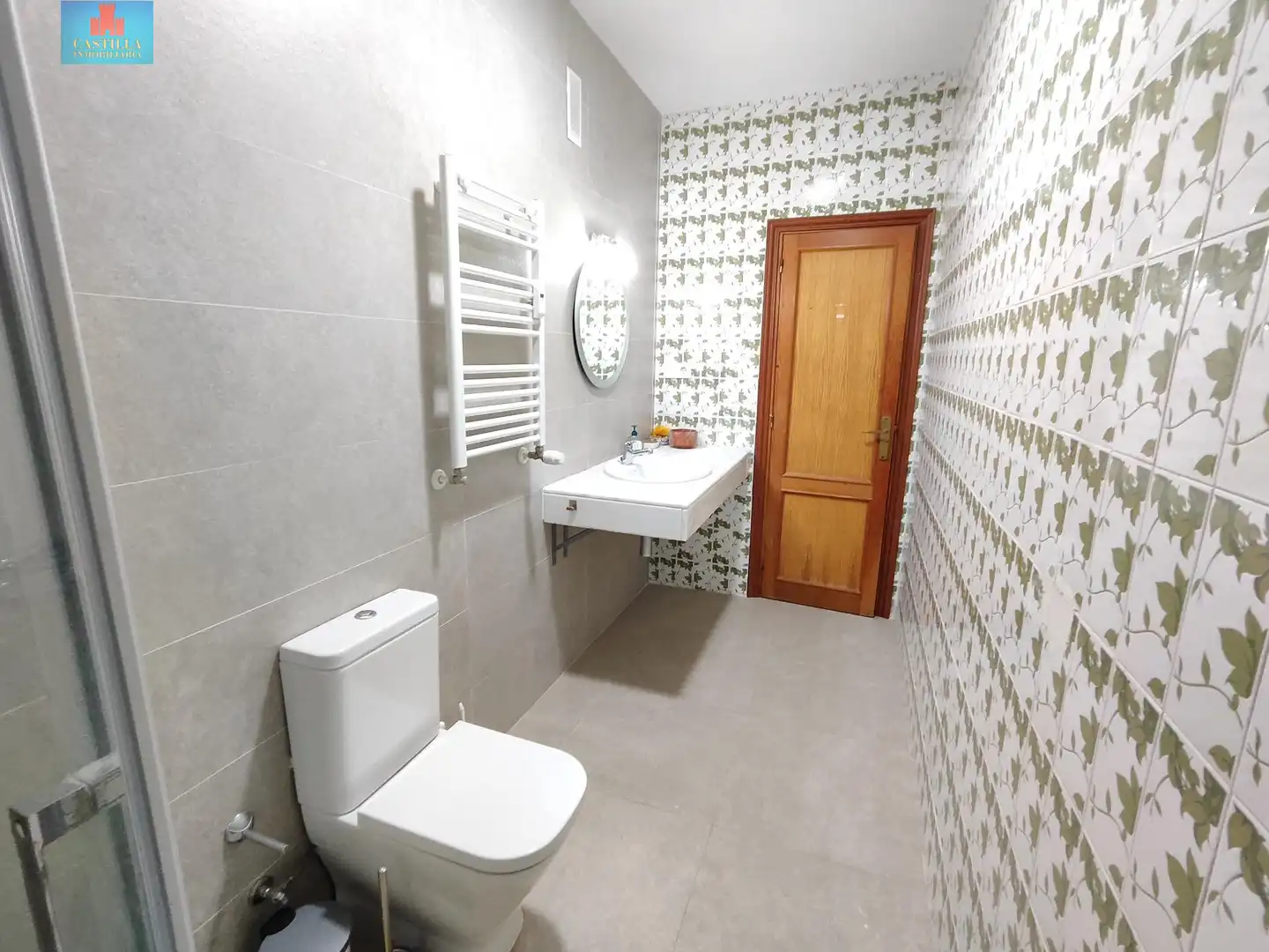 Badezimmer von Wohnung zum Verkauf in Ávila mit Heizung, Terrasse und Möbliert
