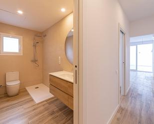 Bathroom of Planta baja for sale in Sabadell  with Air Conditioner