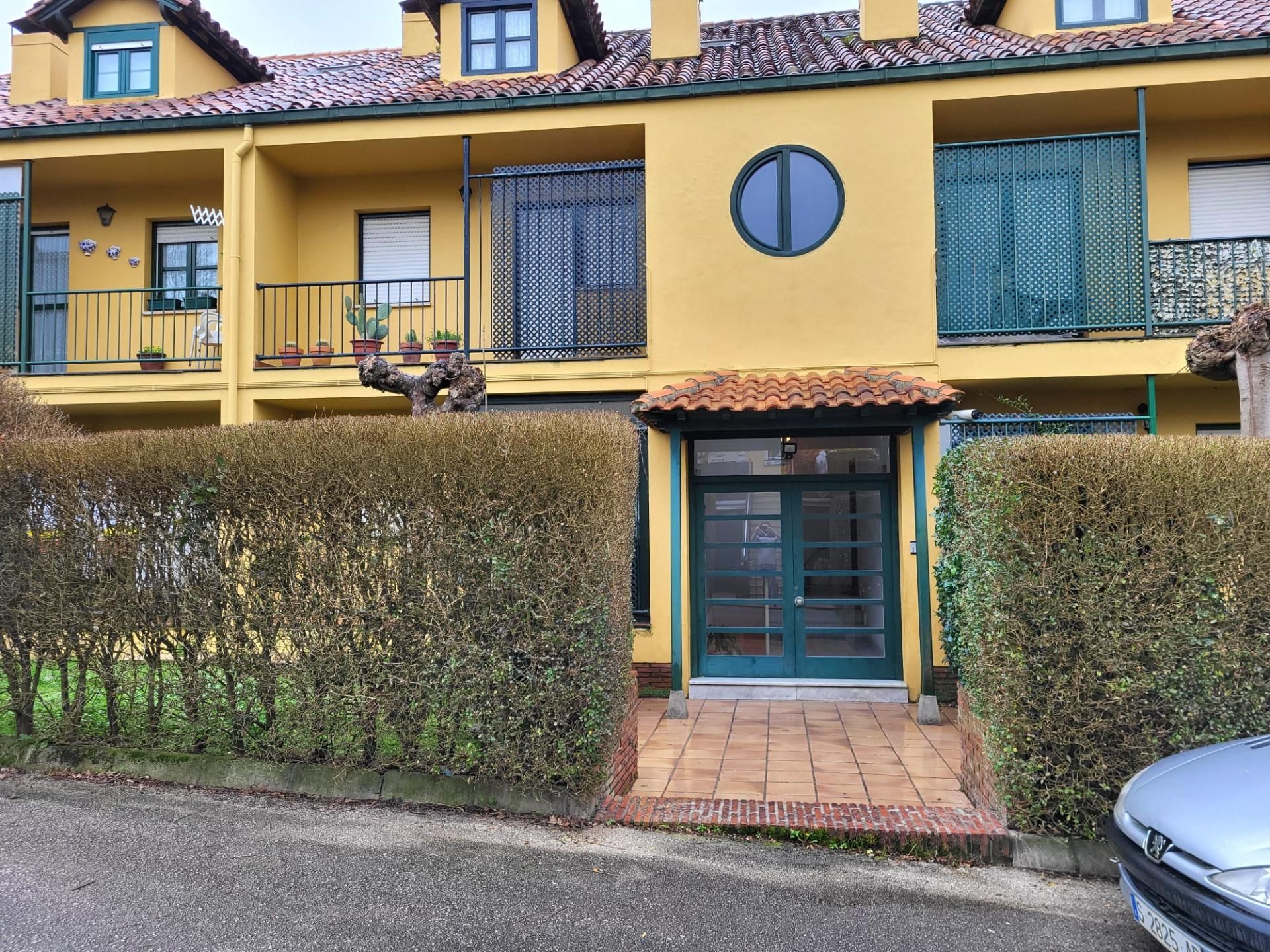 Exterior view of Flat to rent in Comillas (Cantabria)