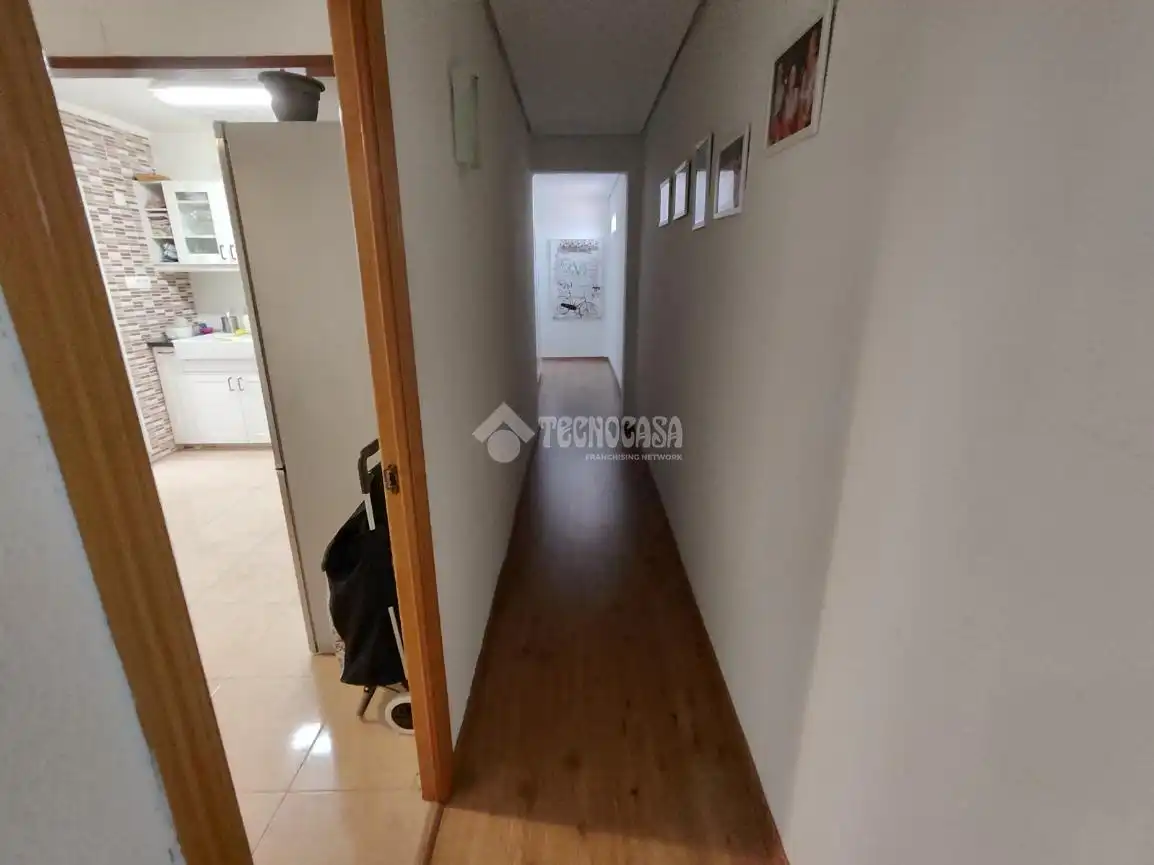 Flat for sale in Valencia  with Parquet flooring and Terrace