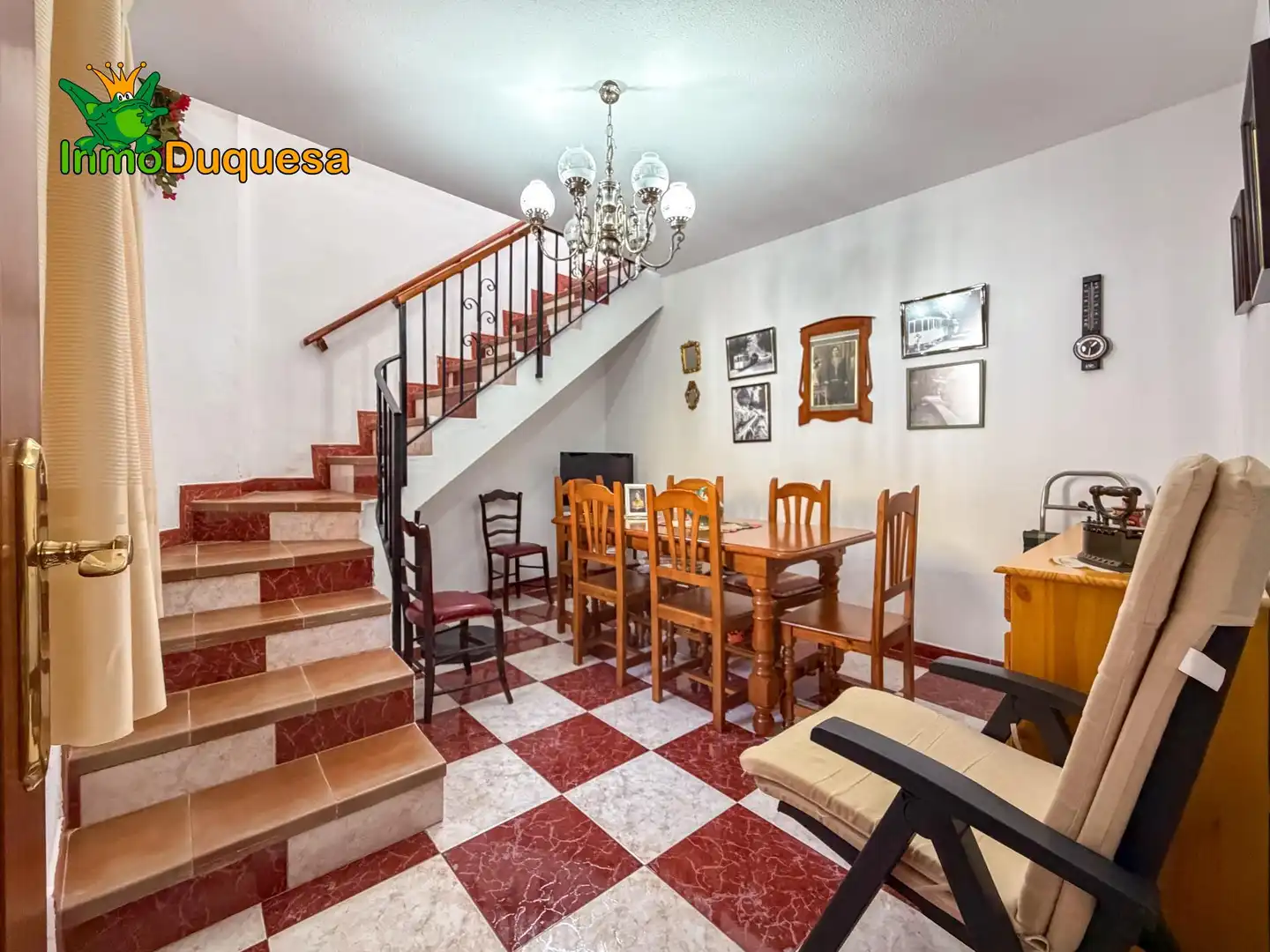 Houses for sale in Pinos Genil  with Heating, Private garden and Terrace