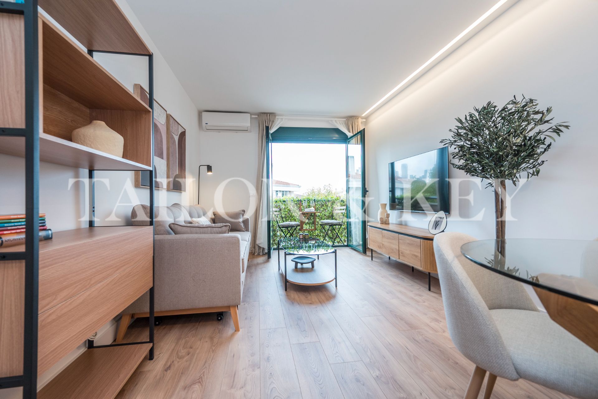 Flat to rent in Calle Jacinto Benavente, 1, Villanueva de la Cañada ciudad