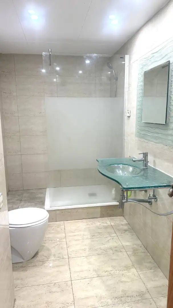 Piso con terraza en venta en La Gavarra, imagen 4