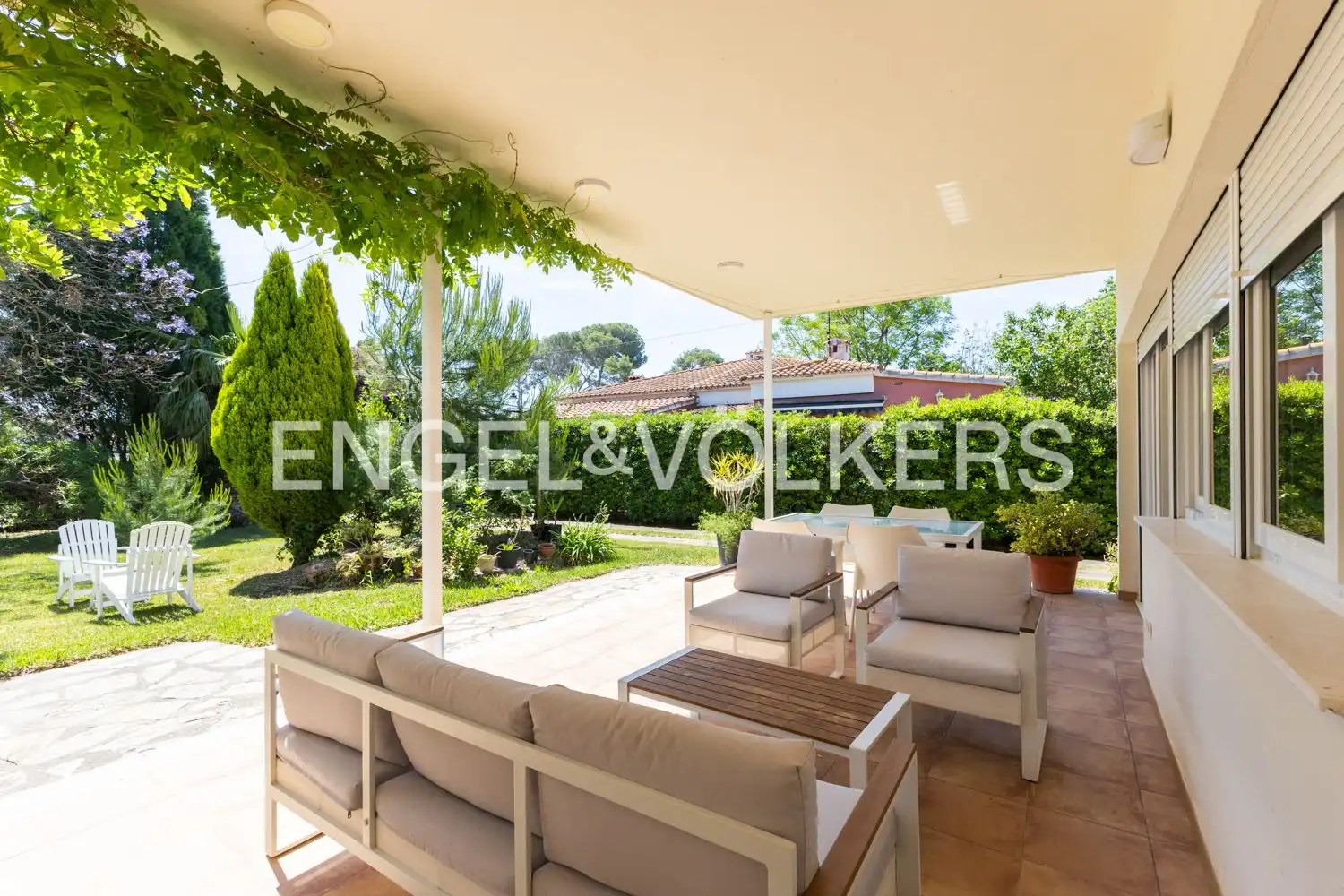 Terraza de Casa o chalet en venta en Castellón de la Plana / Castelló de la Plana con Aire acondicionado, Calefacción y Jardín privado