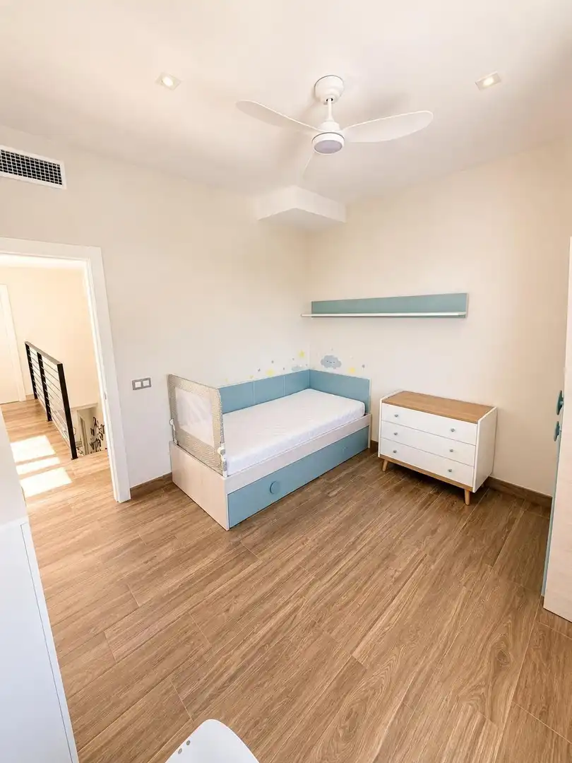 Habitación de Casa o chalet en venta en Málaga con Aire acondicionado, Calefacción y Jardín privado