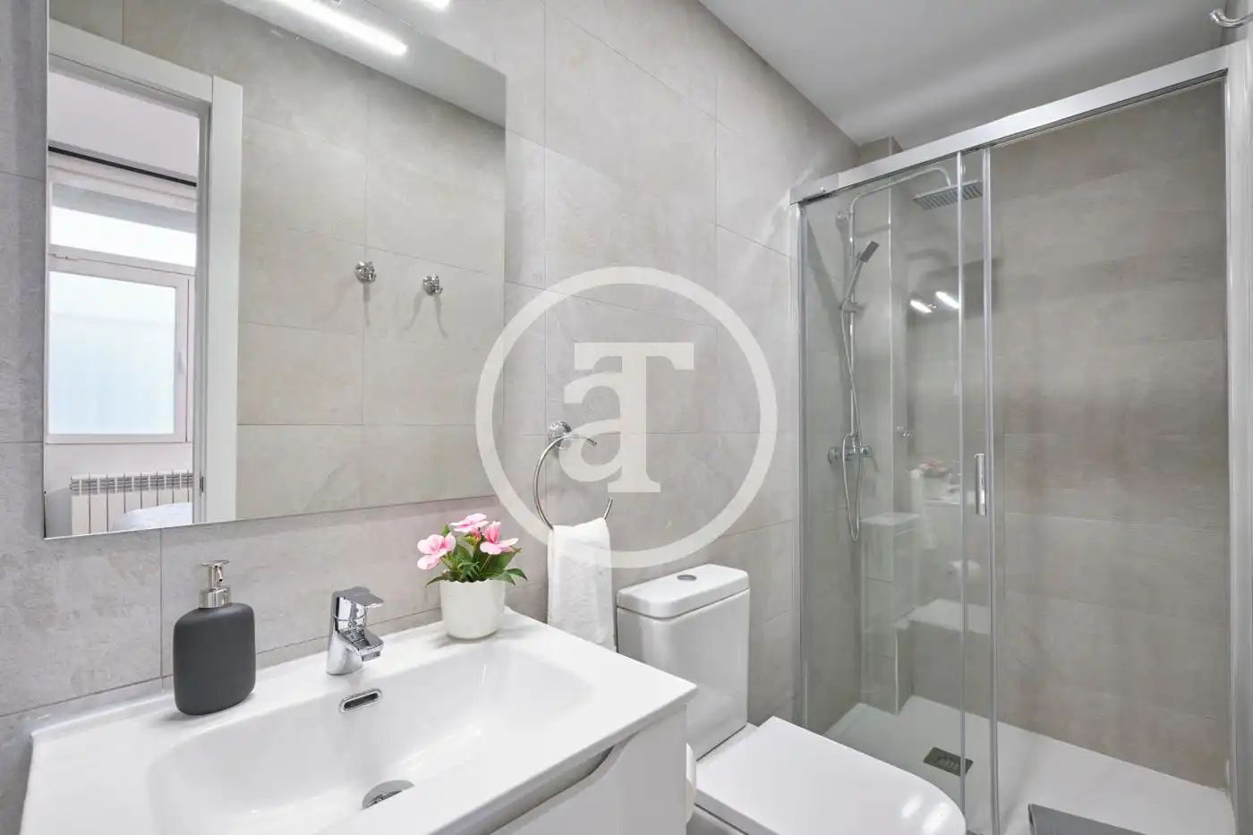 Studio with lift to rent in Calle Mérida, imagen 14
