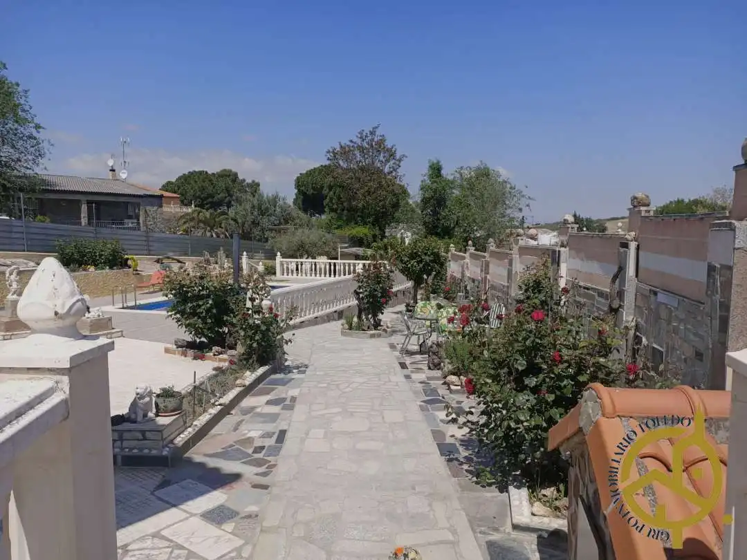 Jardí de Casa o xalet en venda en El Viso de San Juan amb Aire condicionat, Calefacció i Jardí privat