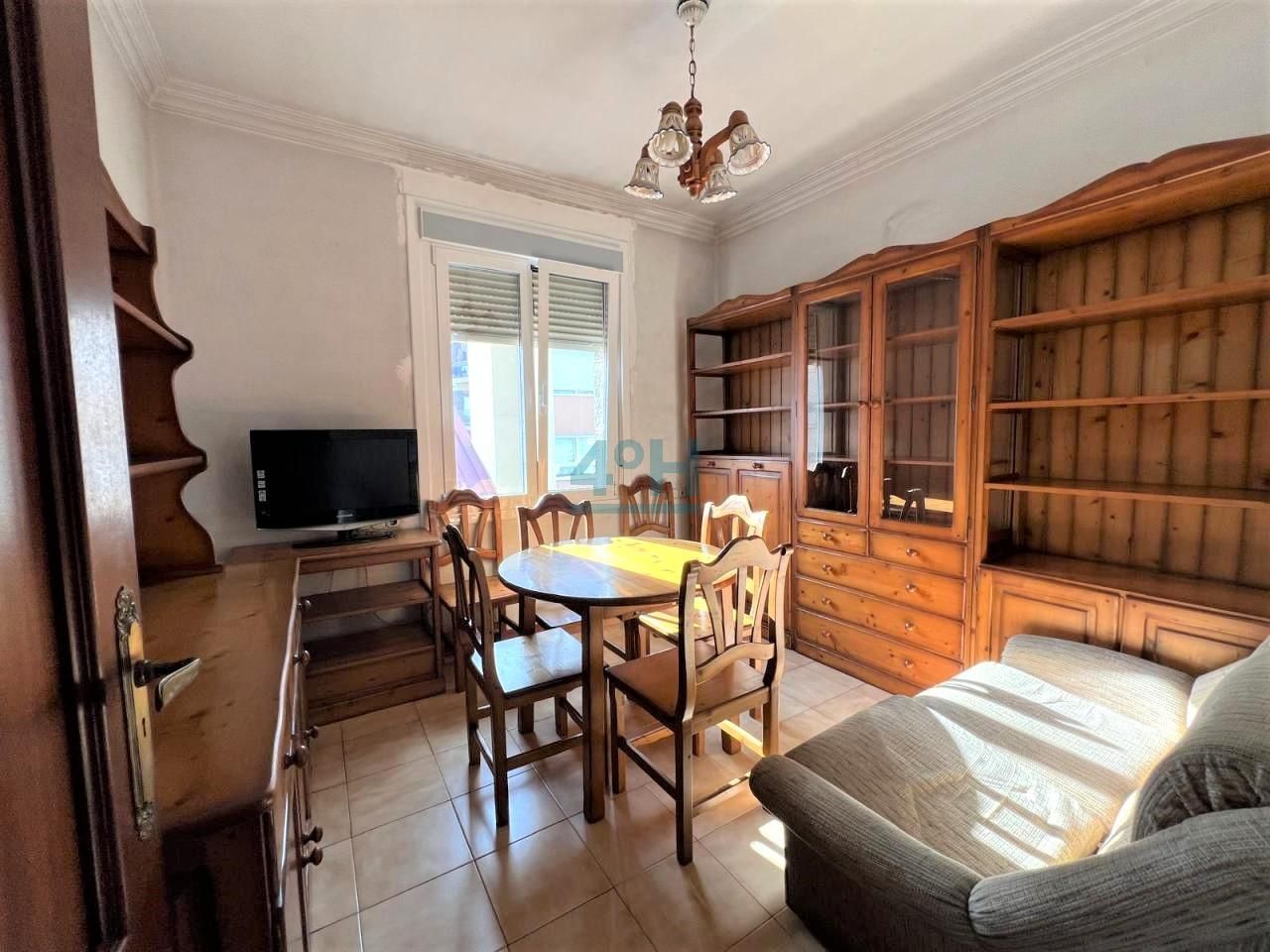 Sala d'estar de Pis en venda en Ourense Capital  amb Balcó