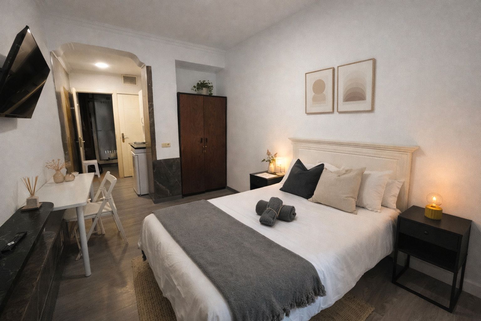 Bedroom of Flat for rent in  Madrid Capital  with Heating, Furnished and Washing machine