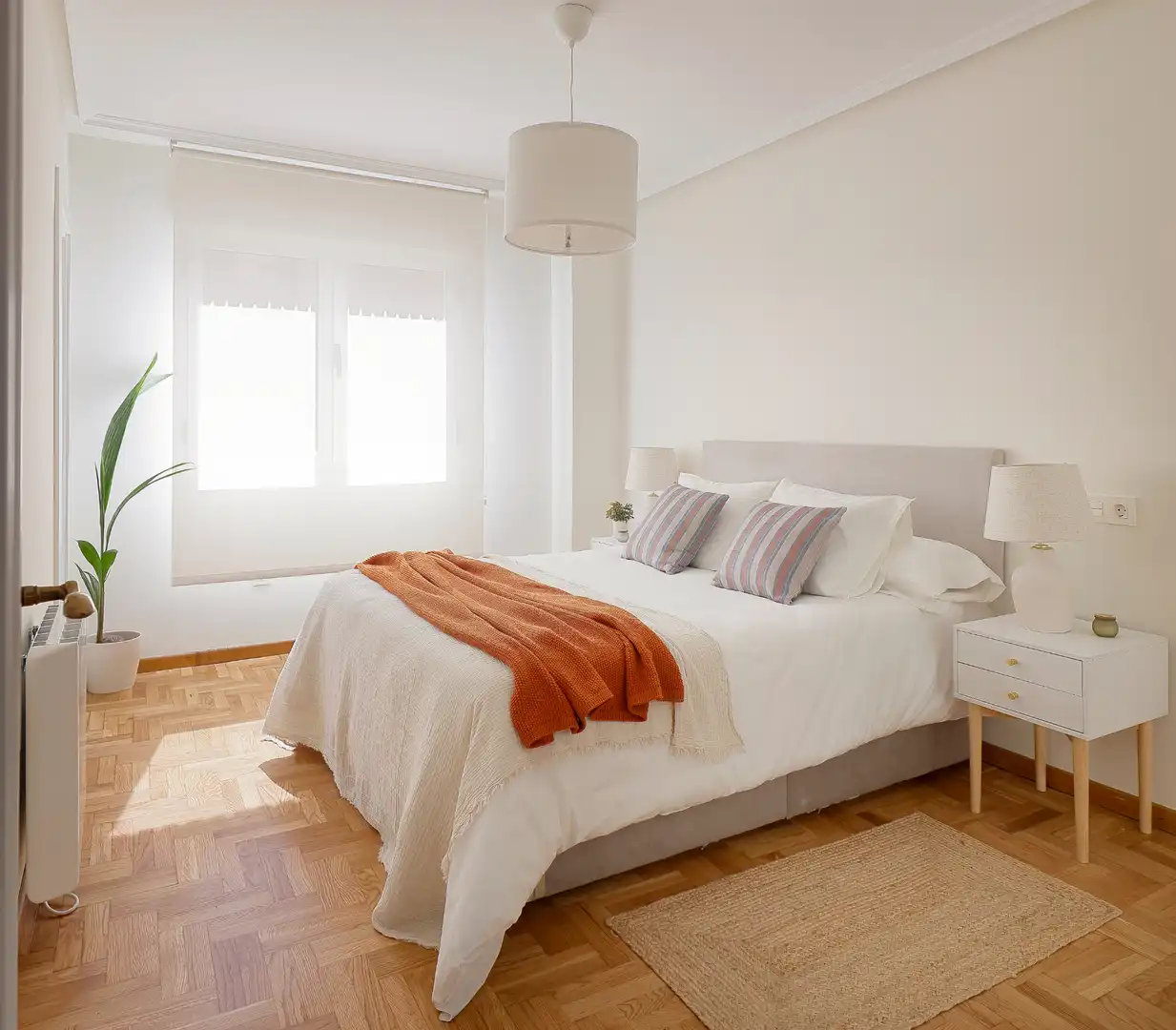 Habitación de Piso de alquiler en Avilés con Calefacción, Parquet y Terraza