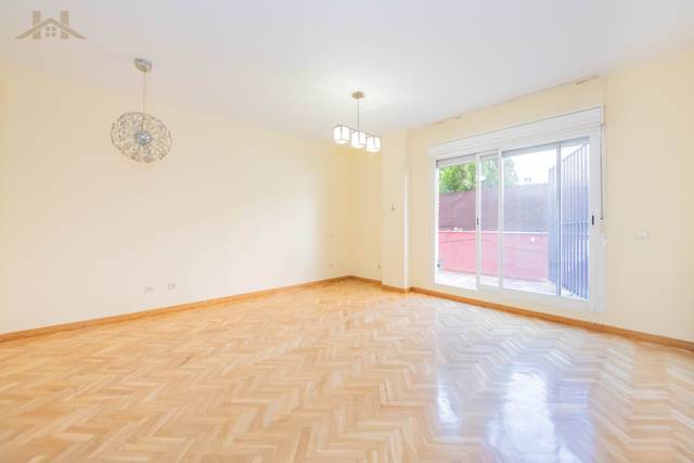 Piso en Venta en Calle del Cerro de la Carrasqueta en Arroyo del Fresno