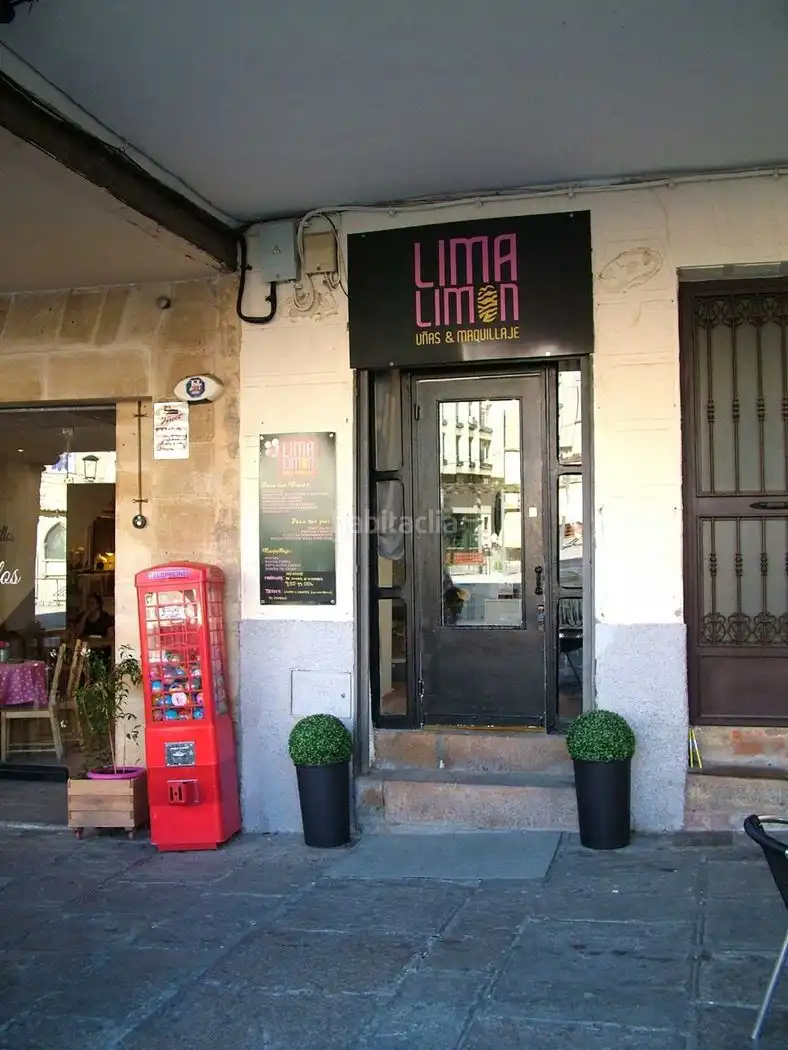 Locale commerciale in affitto a Plaza Andalucía 8, imagen 3