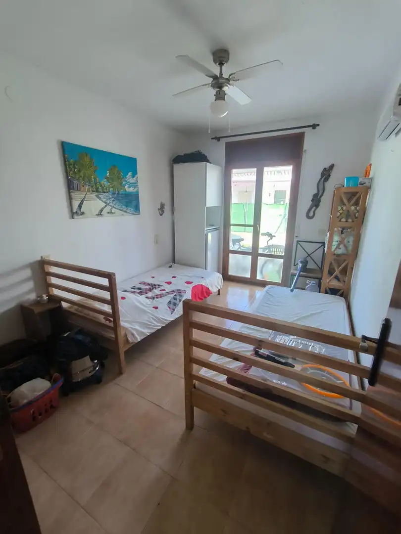 Schlafzimmer von Residential zum Verkauf in Deltebre