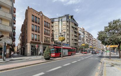 Exterior view of Flat for sale in  Granada Capital  with Terrace and Balcony