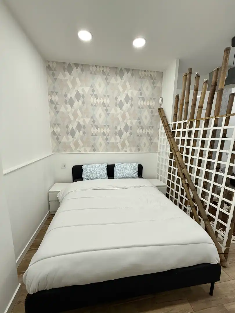 Habitación de Planta baja en venta en Madrid con Aire acondicionado, Calefacción y Amueblado