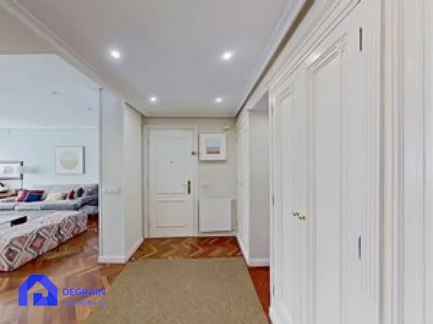 Flat for sale in Oviedo   with Heating and Storage room