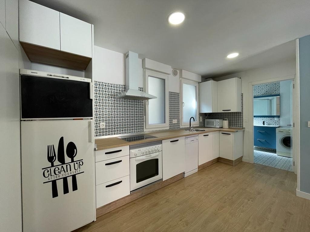 Küche von Wohnung miete in Ponferrada mit Heizung und Möbliert