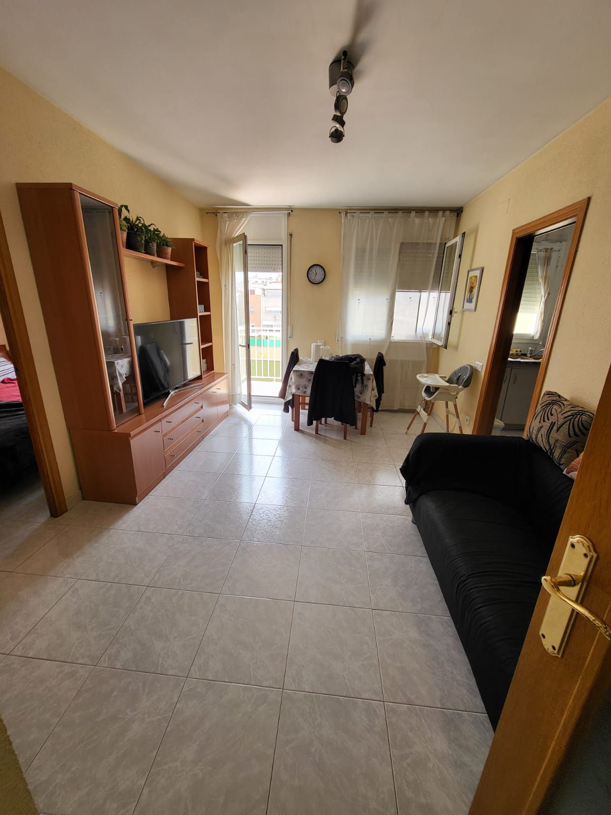 Sala d'estar de Pis de lloguer en Sabadell amb Calefacció, Moblat i Forn