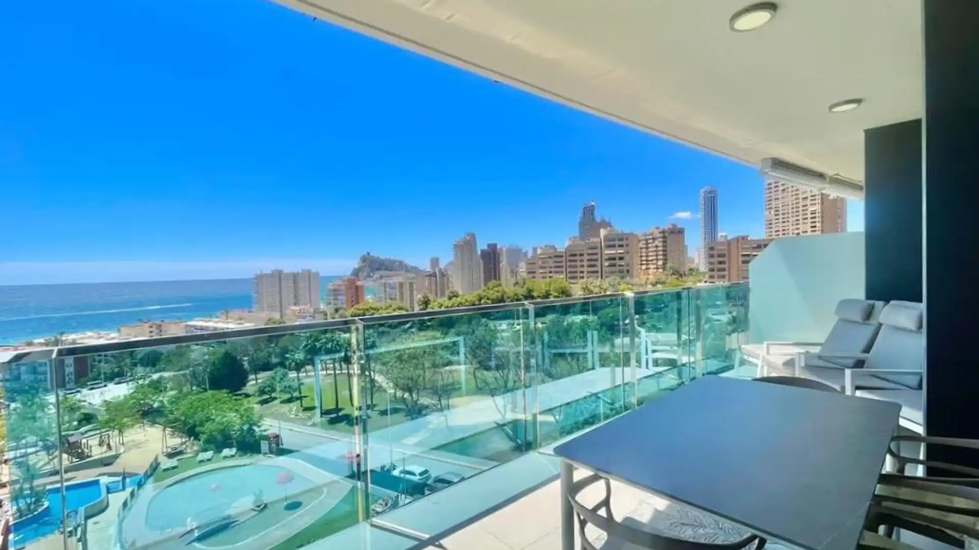 Apartament en venda a Playa Poniente