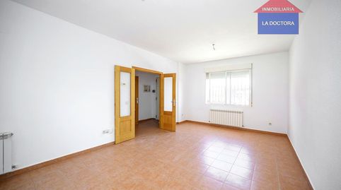 Chalet Adosado con patio!!, imatge 5
