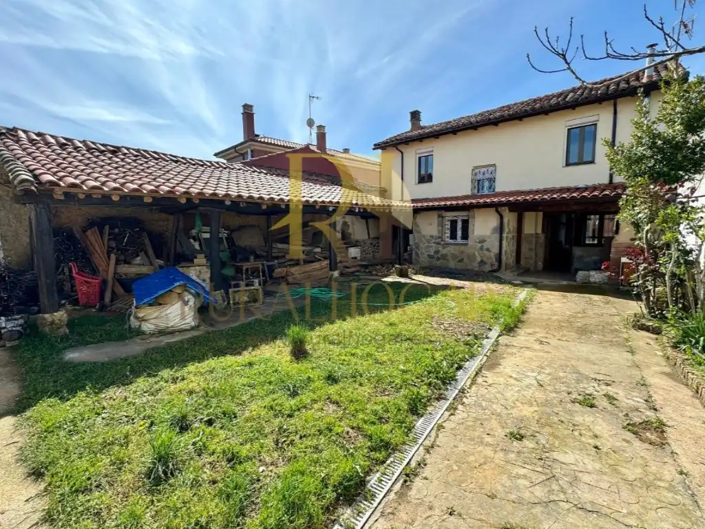 Casa o xalet en venda a Valdefresno