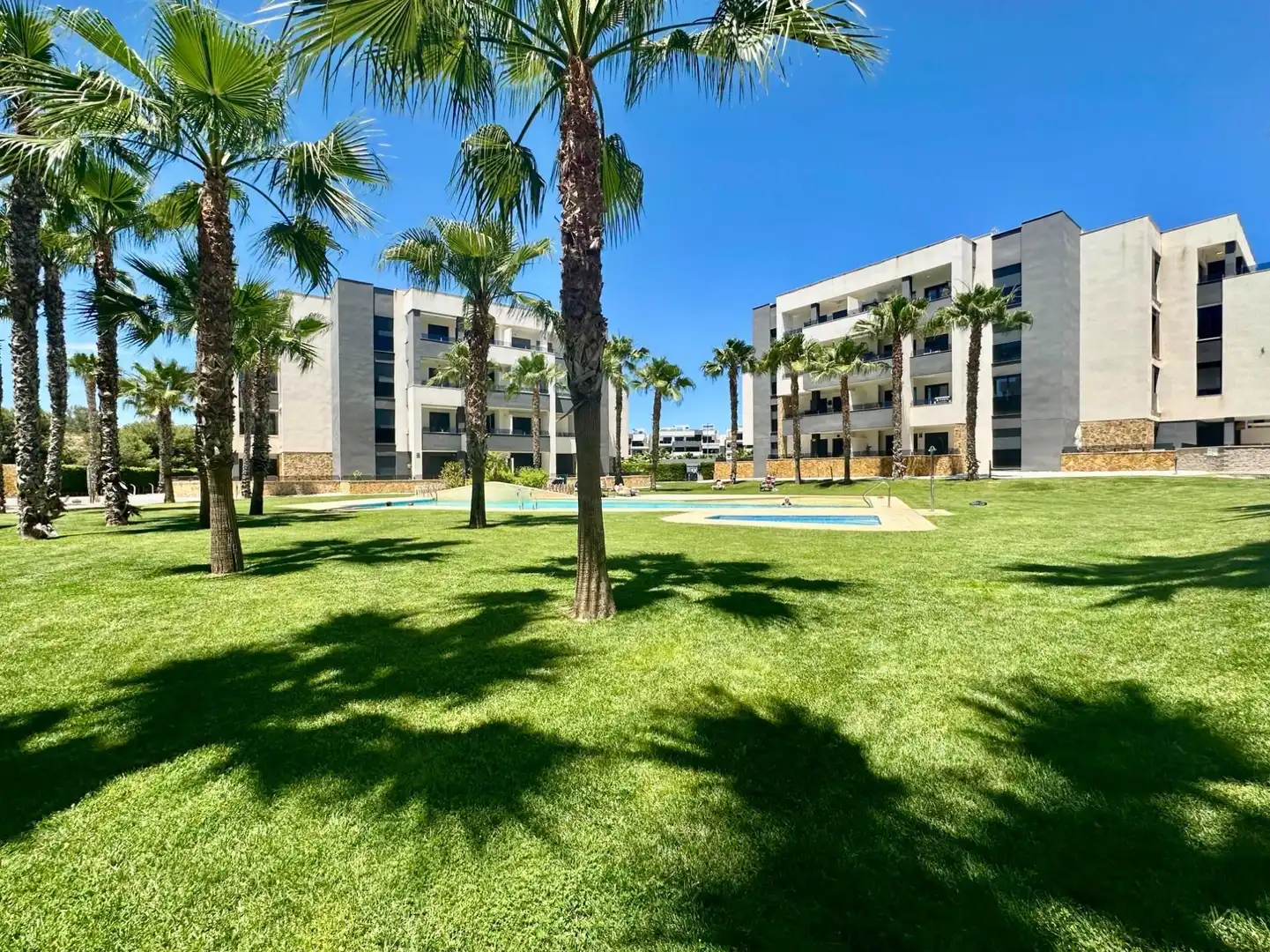 Apartamento con piscina en venta en Orihuela Costa, imagen 27