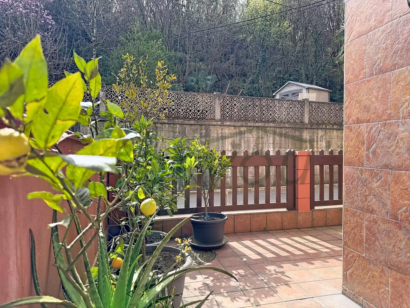 Terrassa de Casa adosada en venda en Donostia - San Sebastián  amb Calefacció, Terrassa i Balcó
