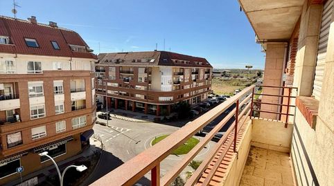 Foto 4 de Pis en venda a Calle Vía del Canal, Benavente, Zamora