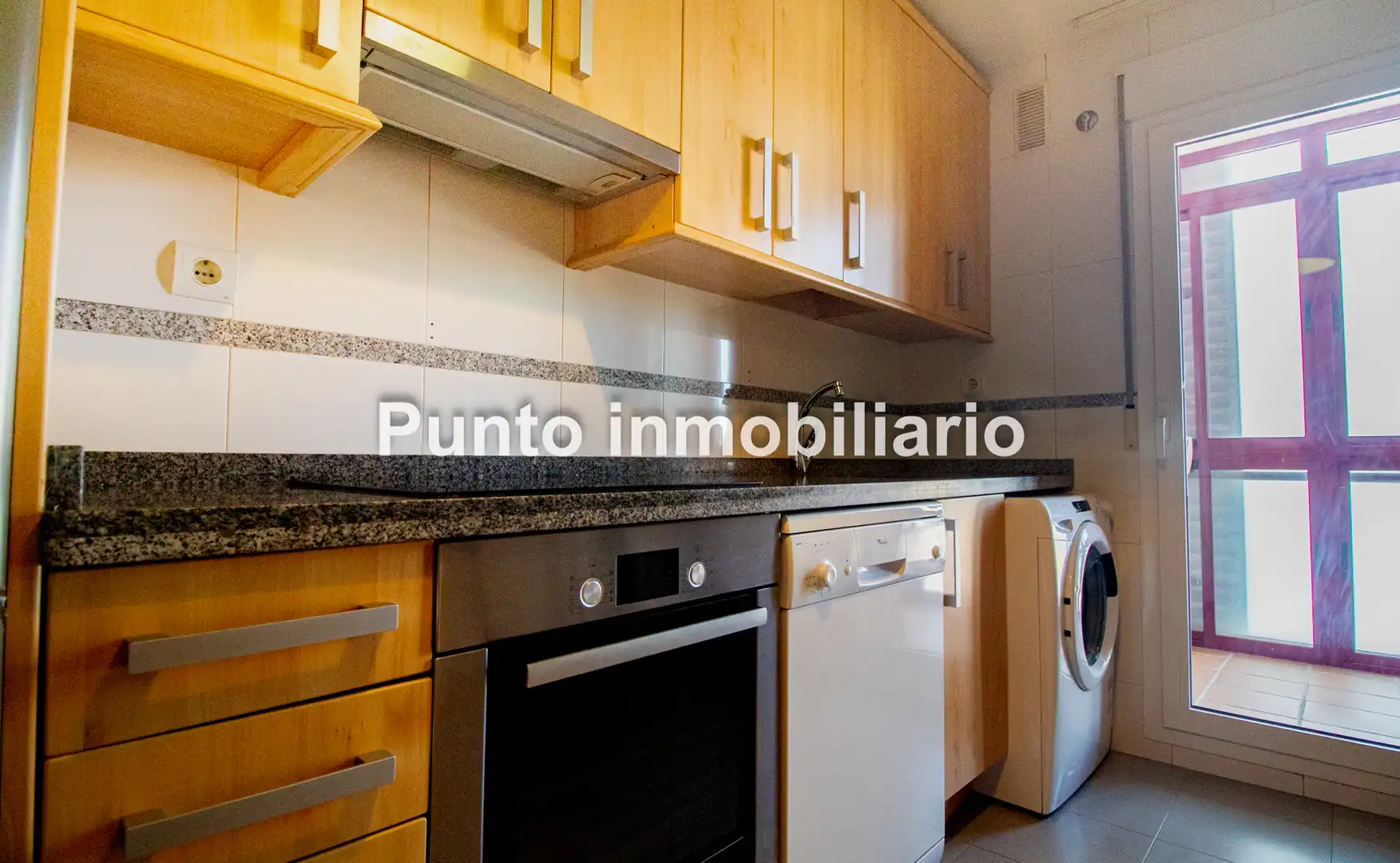 Kitchen of Flat for sale in Arroyo de la Encomienda  with Heating, Parquet flooring and Storage room