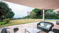 Jardí de Casa o xalet en venda en Sant Vicenç de Montalt amb Calefacció, Piscina i Forn