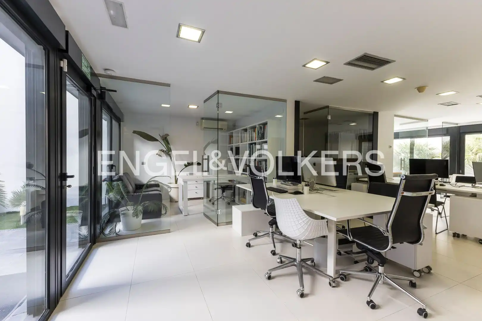 Casa o chalet en venta en Madrid con Aire acondicionado, Calefacción y Jardín privado