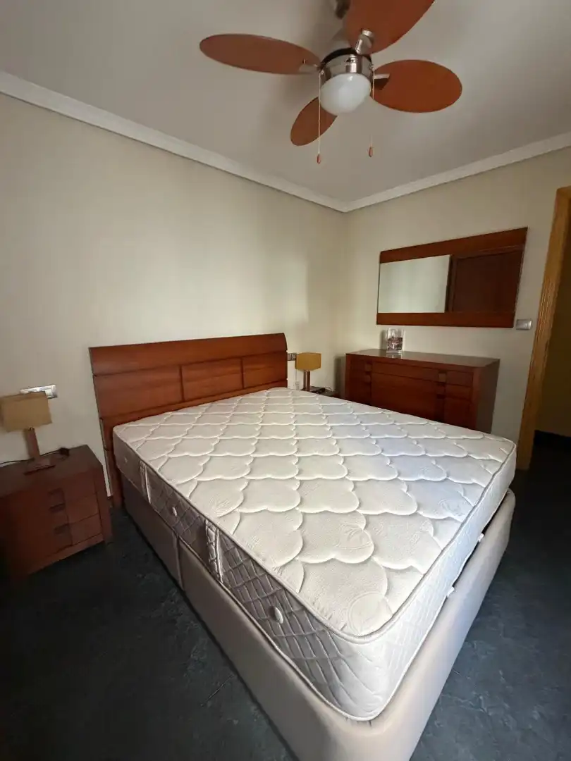 Bedroom of Flat for sale in Jaén  with Air Conditioner, Furnished and Balcony