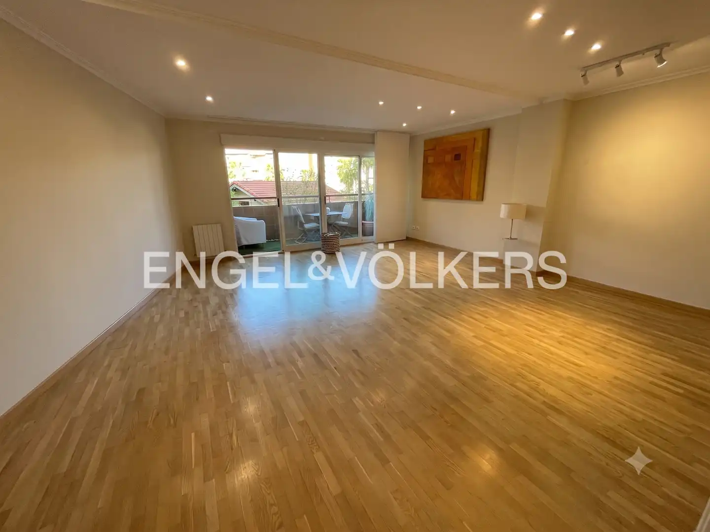 Sala de estar de Piso de alquiler en Valencia con Aire acondicionado, Calefacción y Parquet
