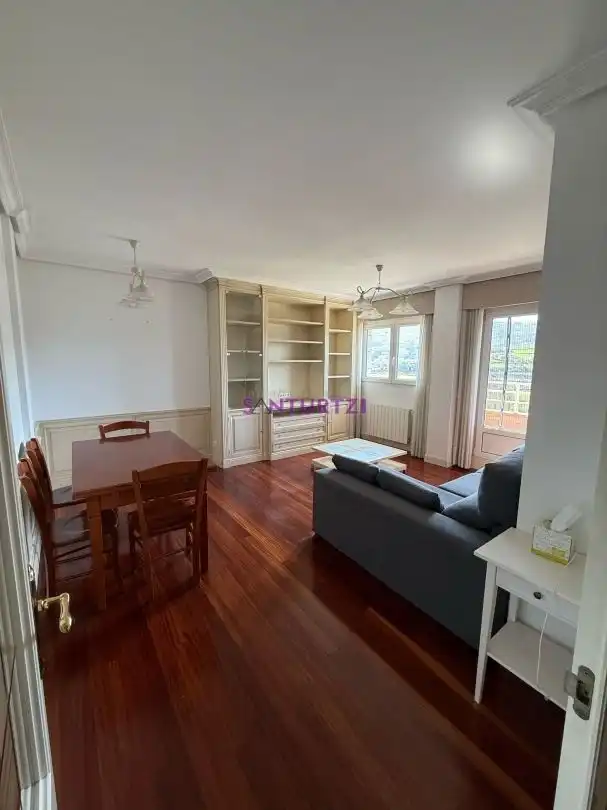 Dúplex de alquiler en Kabiezes