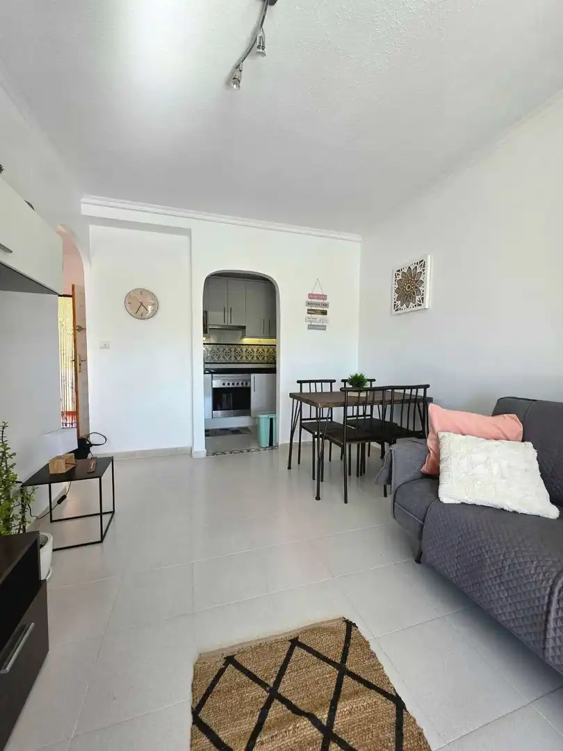Sala de estar de Apartamento en venta en Orihuela Costa