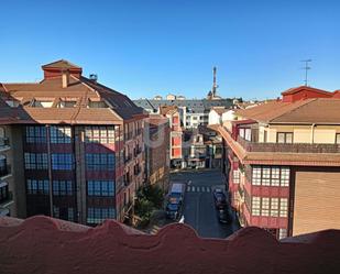 Außenansicht von Dachboden zum verkauf in La Bañeza  mit Terrasse