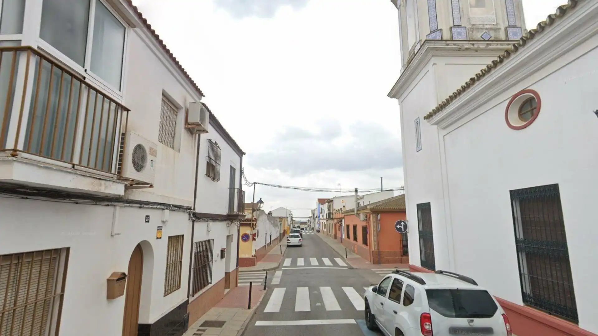 Casa aparellada en venda a Menendez Pidal, imagen 2