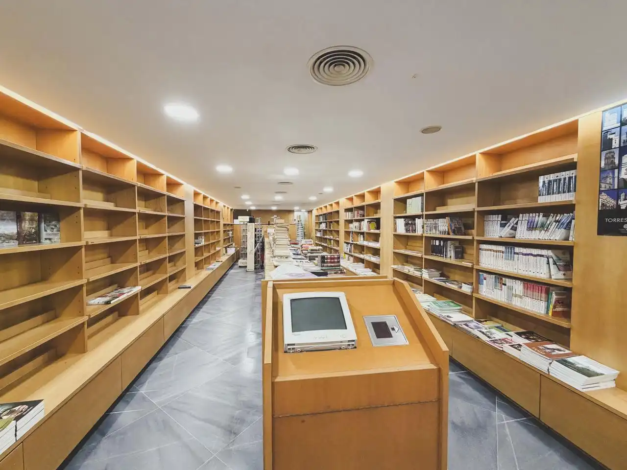 Business premises for sale in Centro Histórico, imagen 4