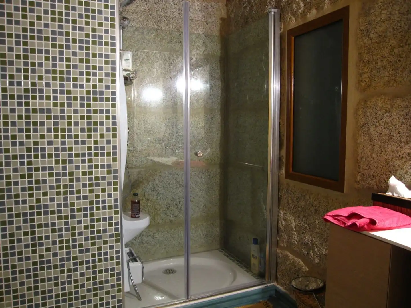 Bany de Casa o xalet en venda en Xunqueira de Ambía amb Calefacció, Terrassa i Piscina