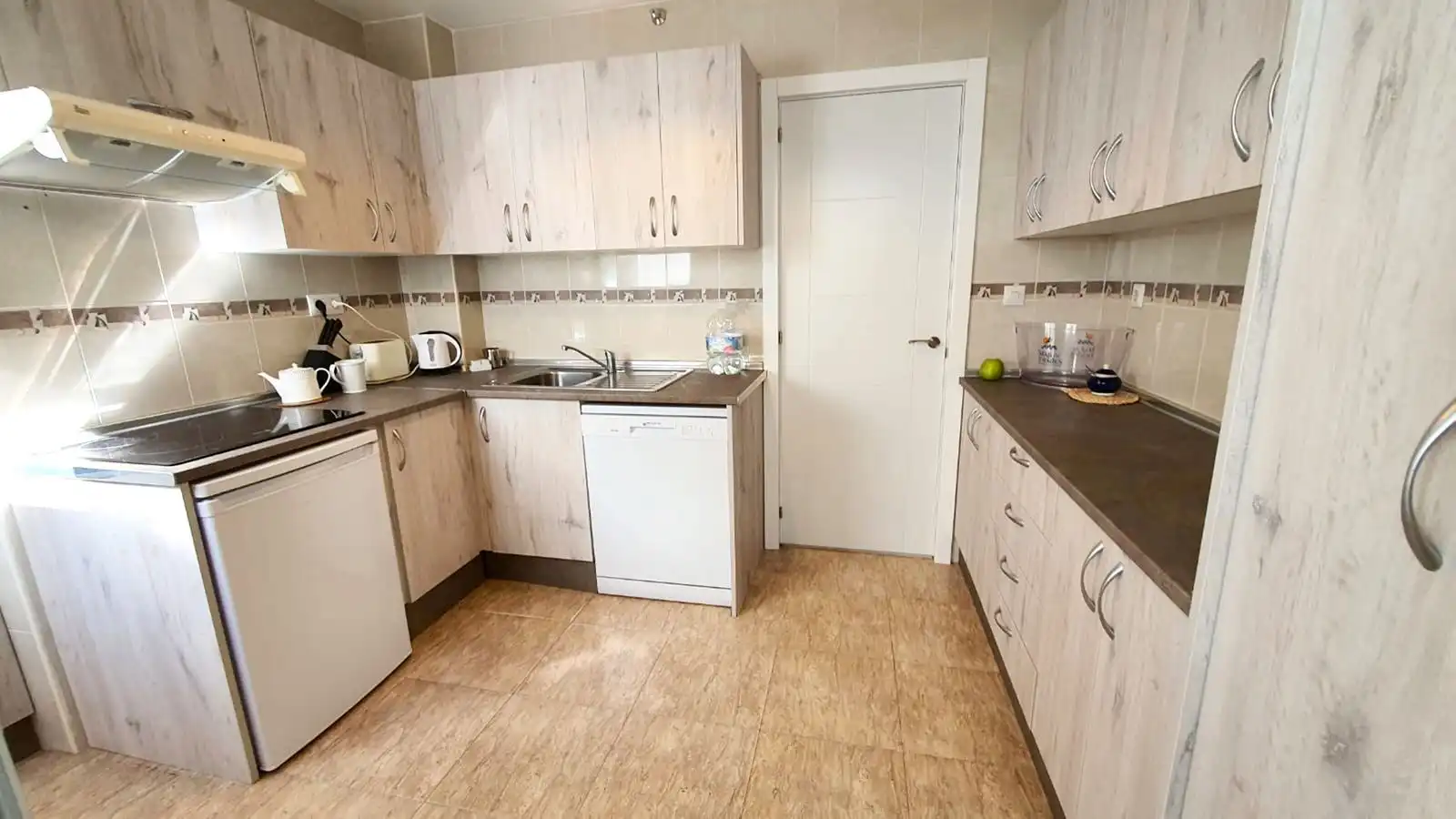 Apartamento con ascensor en venta en Calle Martínez Catena, imagen 17