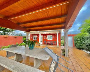 Garden of House or chalet for sale in Vilanova de Arousa  with Heating, Terrace and Storage room